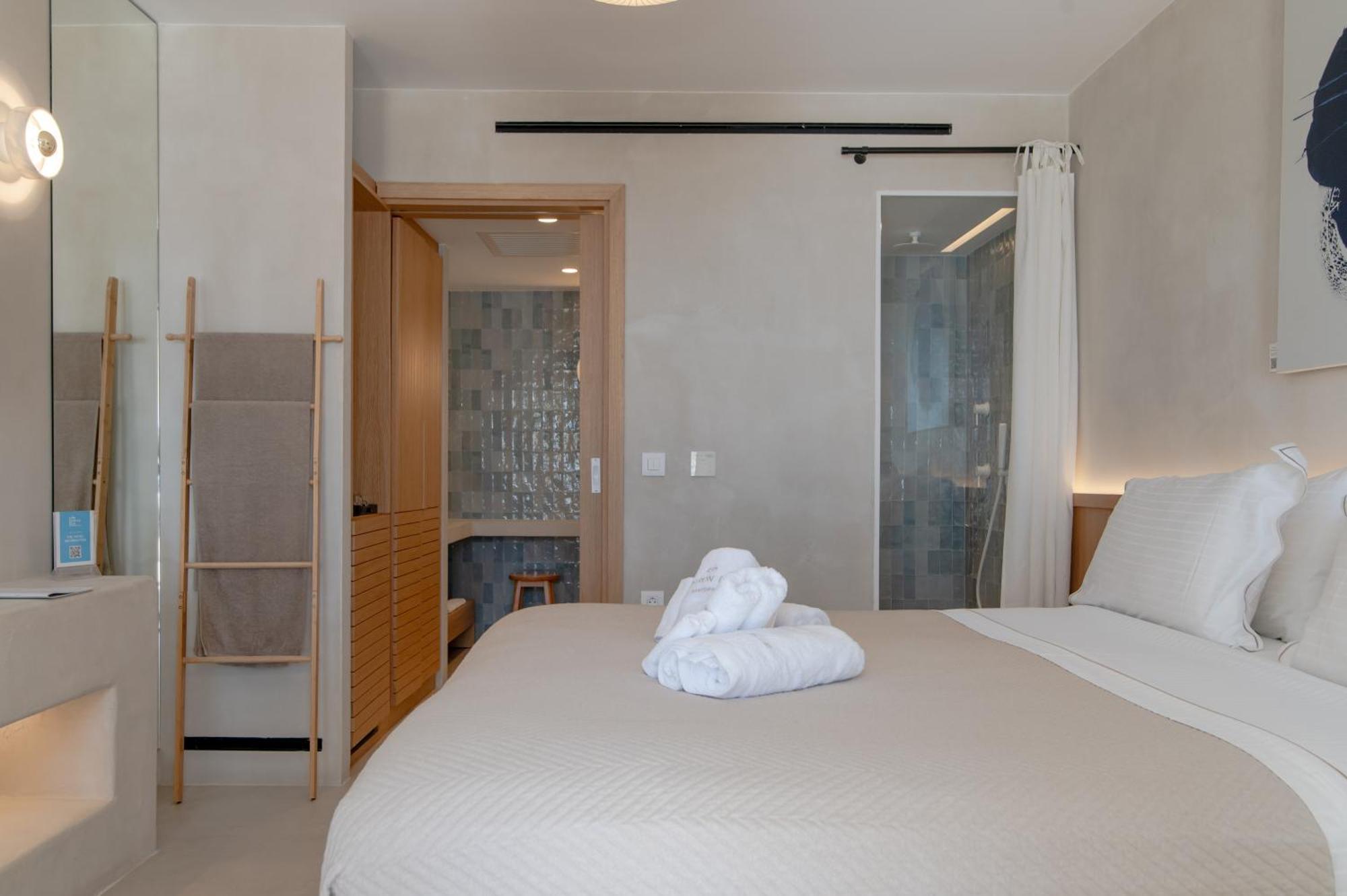Apeiron Blue Santorini - Sustainable Adults Only 14