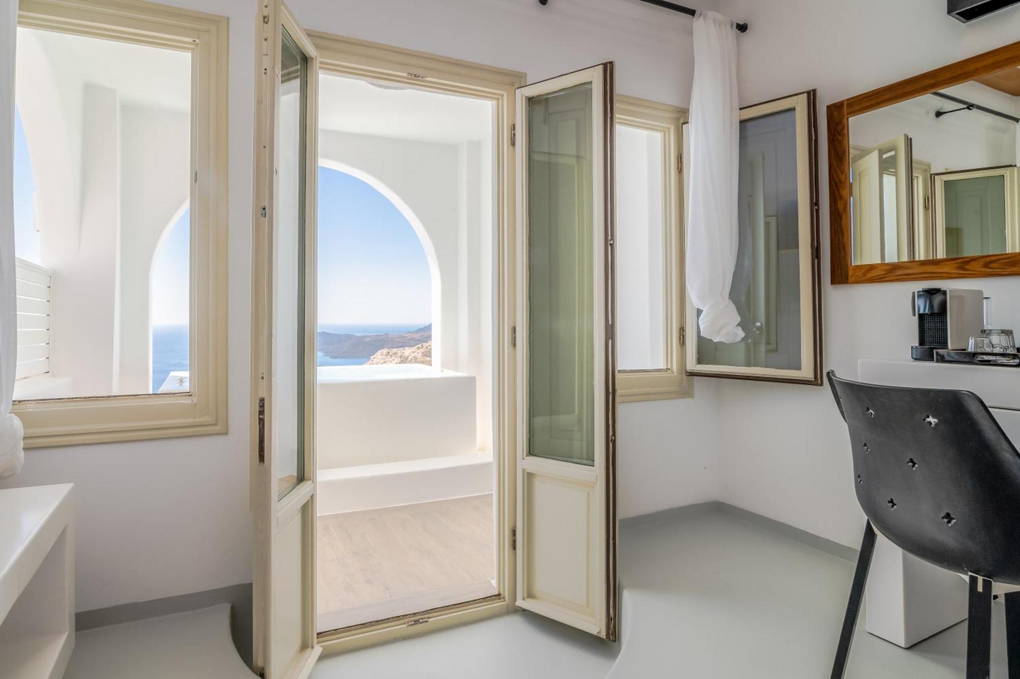 Apeiron Blue Santorini - Sustainable Adults Only 14