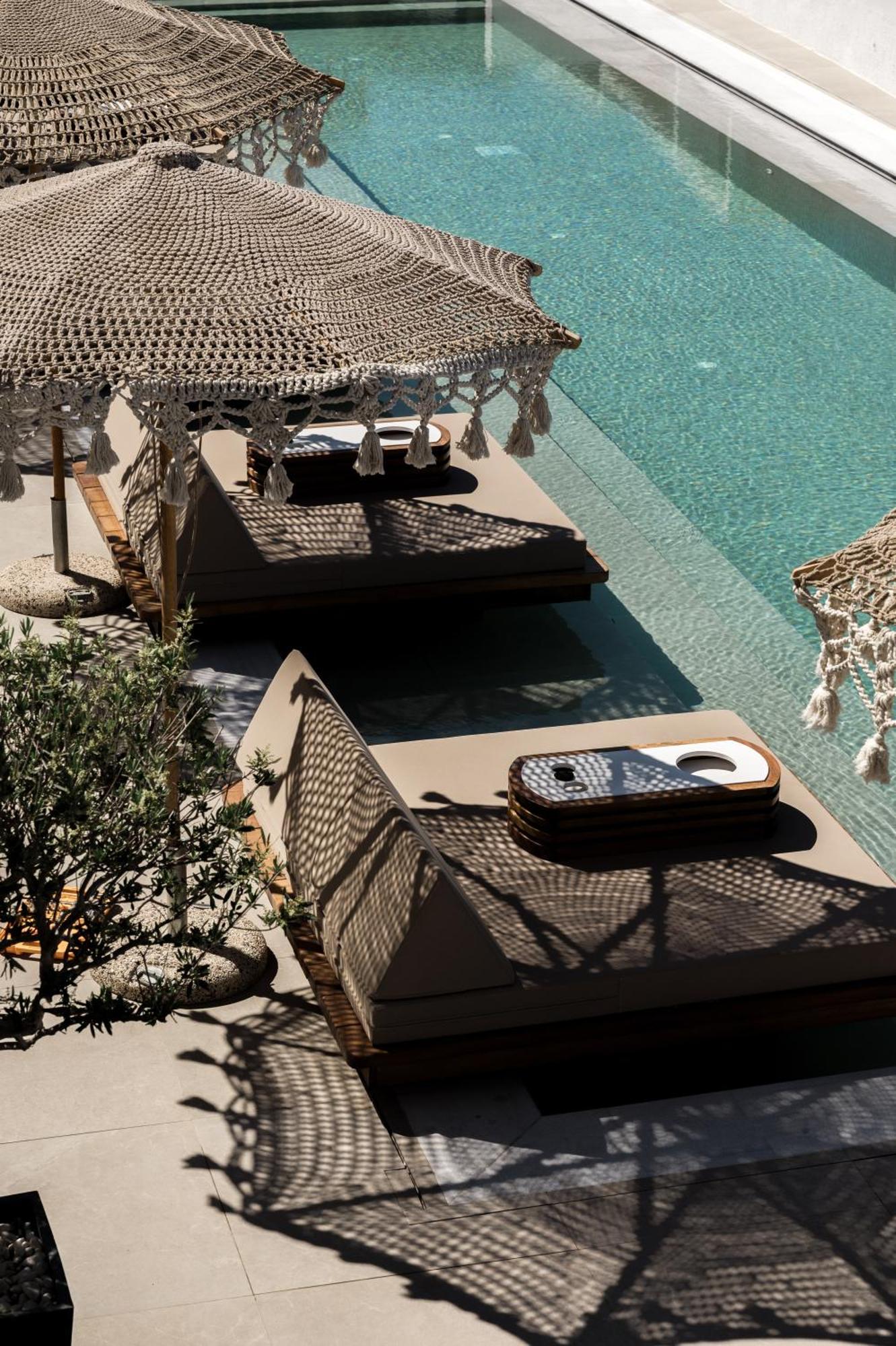 Apeiron Blue Santorini - Sustainable Adults Only 14